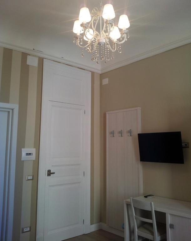 Opera Relais Bed & Breakfast เมสซีนา ภายนอก รูปภาพ