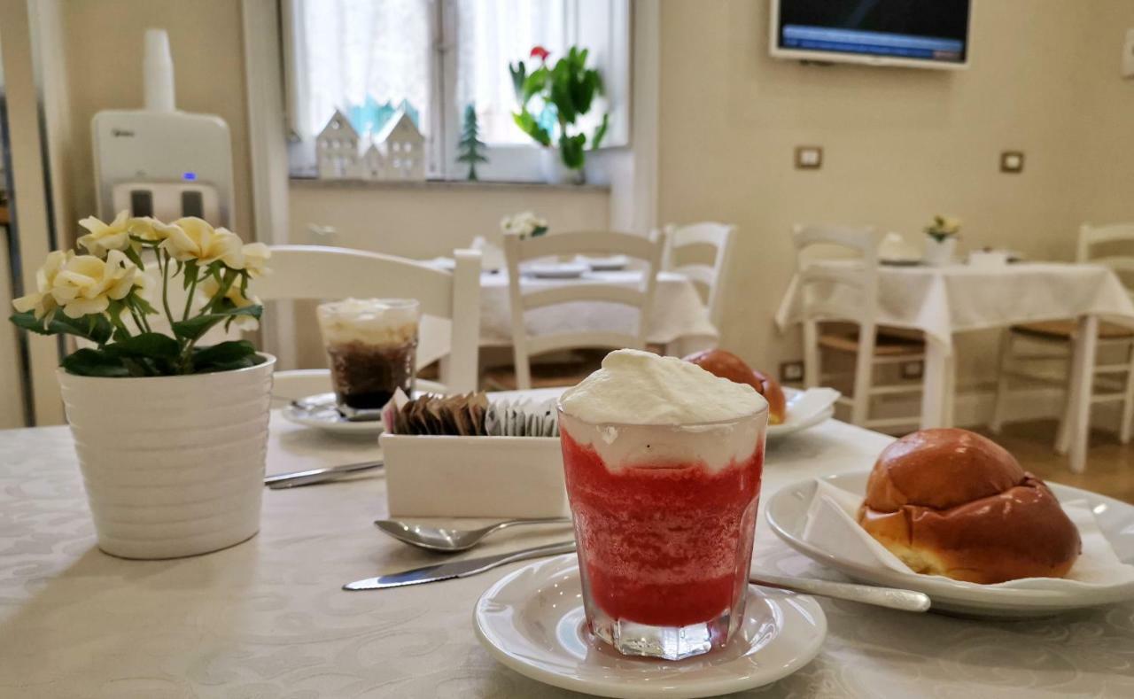 Opera Relais Bed & Breakfast เมสซีนา ภายนอก รูปภาพ